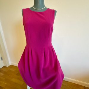 Rochie H&M fucsia cu croială feminină și fustă amplă 40