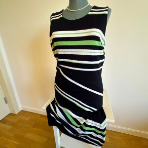 Rochie Gerry Weber bleumarin cu dungi verzi și albe M